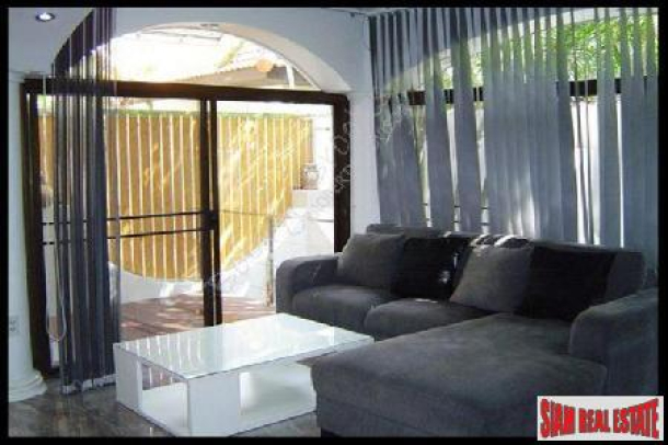 Beautiful Remodelled 6 Bedroom House With 2 Private Jacuzzi's  Jomtien-2