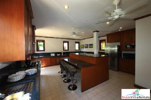 3 Bedroom 4 Bathroom Villa In A Prime Location Only 15 Minutes From Pattaya-12
