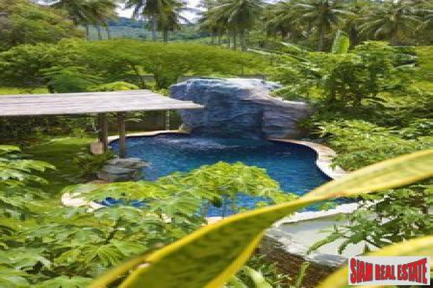 Three Bedroom Pool Villa with Self-Contained Apartments in Rawai-5