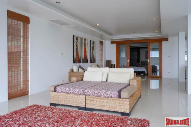 2 Bedroom 2 Bathroom Modern Residence With Beach Access - North Pattaya-19