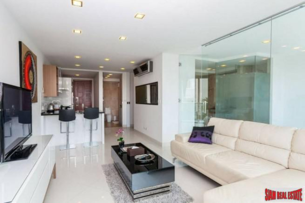 2 Bedroom 2 Bathroom Modern Residence With Beach Access - North Pattaya-5