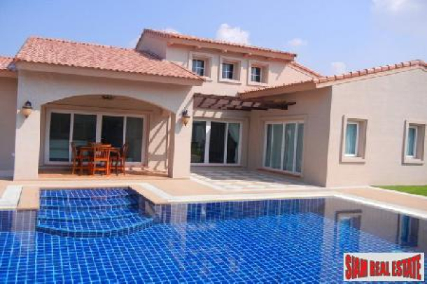 Newly Constructed 6 Bedroom, 5 Bathroom Detached House - East Pattaya-1