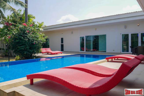 Boat Lagoon | Stunning  Three Bedroom Modern Pool Villa for Sale-22
