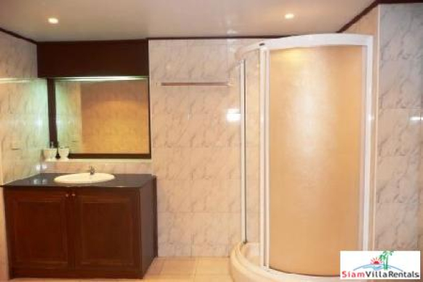 161 Sqm 2 Bedroom Apartment For Long Term Rent On The 30th Floor - Jomtien-8