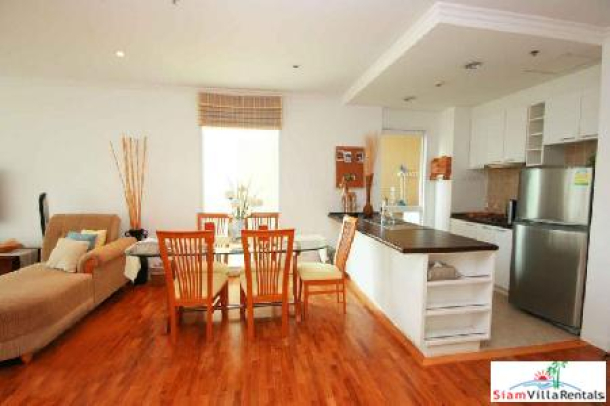 2 Bedrooms condominium for rent located only a few mins walk the Hua Hin Night Market-2