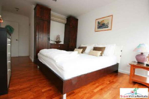 2 Bedrooms condominium for rent located only a few mins walk the Hua Hin Night Market-4
