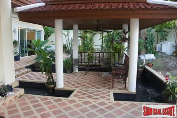 Thai-Modern Beachfront Three-Bedroom Pool Villa in Rawai-16