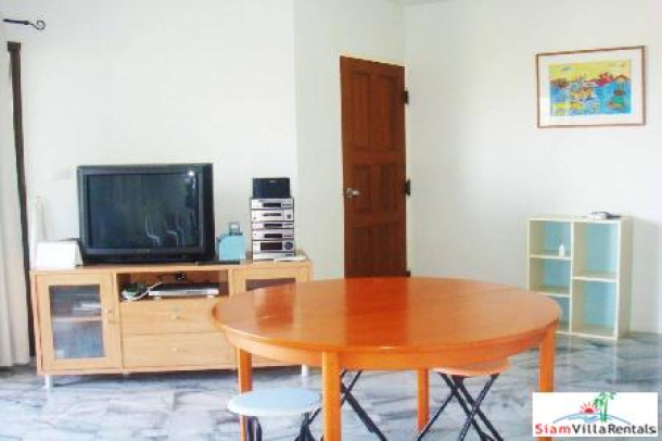 2 bedrooms condominium only few step from the beach for rent-3