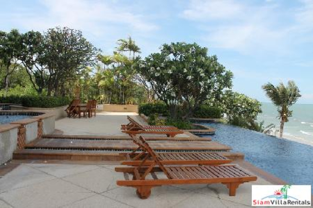 2 bedrooms condominium only few step from the beach for rent-6
