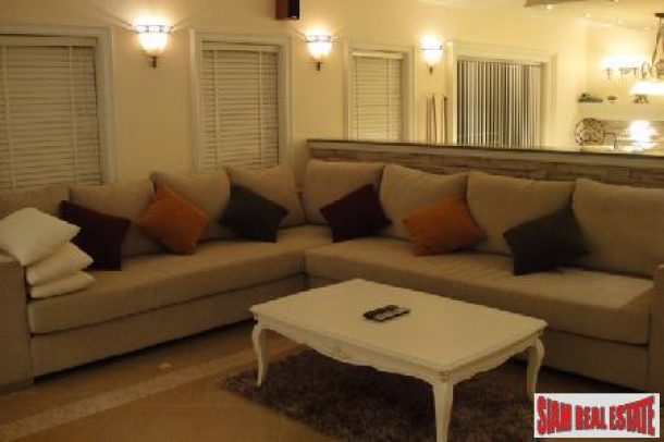 Large Executive house 4 bedroom 5 bathroom with pool in Bangna-14