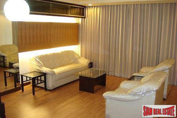 Three Bedroom in Fantastic location in Ratchada soi 17-1