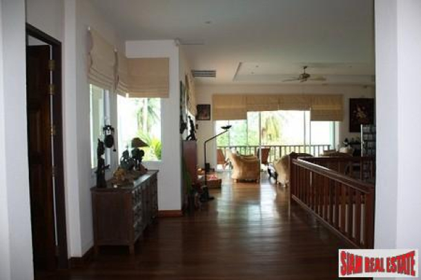 Large, Four Bedroom Pool Villa in Popular Chalong Estate-17