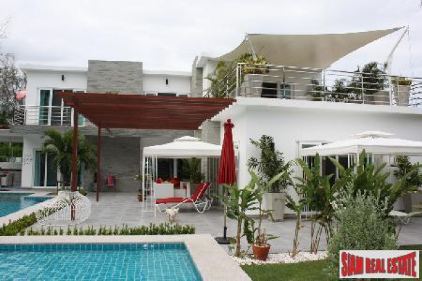 Modern Five Bedroom House with Private Swimming Pool and Large Garden for Sale-1