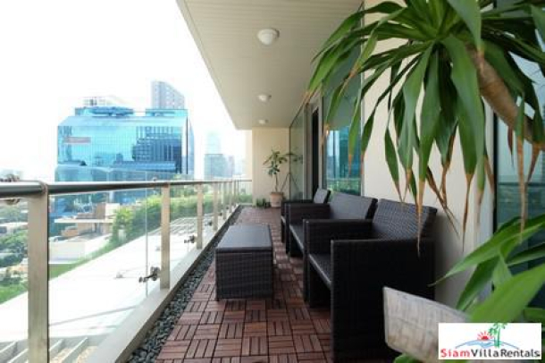 Legend Saladaeng | Luxury 2 Bedroom with Big Terrace and Great Views in Silom-1