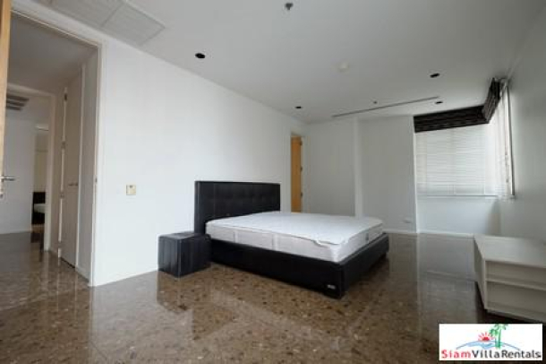 Legend Saladaeng | Luxury 2 Bedroom with Big Terrace and Great Views in Silom-9