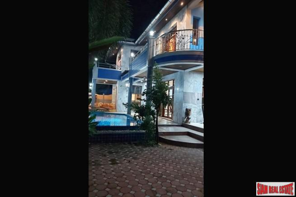 Spanish Style One-Storey House with a Private Swimming Pool for sale in Hua Hin-29