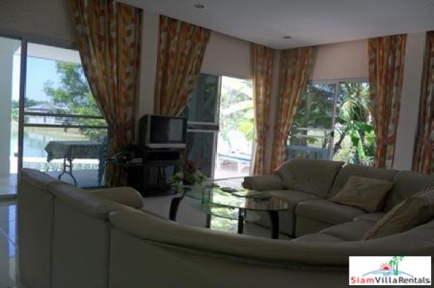 3 Bedroom 3 Bathroom Apartments Available For Holiday Rental In The Pratumnak Area Of South Pattaya-3