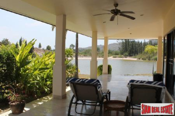 Spanish Style One-Storey House with a Private Swimming Pool for sale in Hua Hin-11