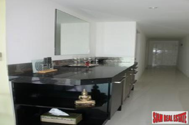 Kata Ocean View  | Two-Bedroom Sea View Apartment in Kata Hills for Rent-8