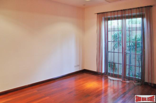 High Standard 3 Bedroom House In A Very Desirable Area - East Pattaya-30