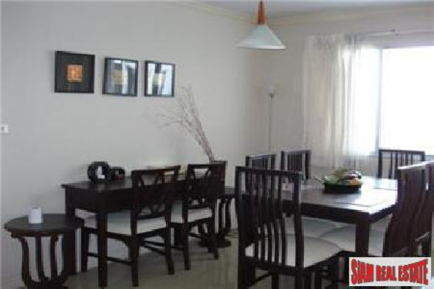 Witthayu Complex | Large Two Bedroom Condo near BTS Phloen Chit-8