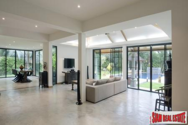 Five Bedroom Luxury Pool Villa in Nai Harn-8