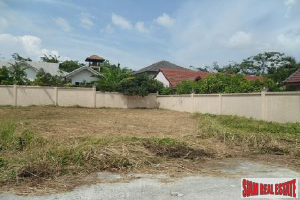 one Residential Plots Available in Chalong-11