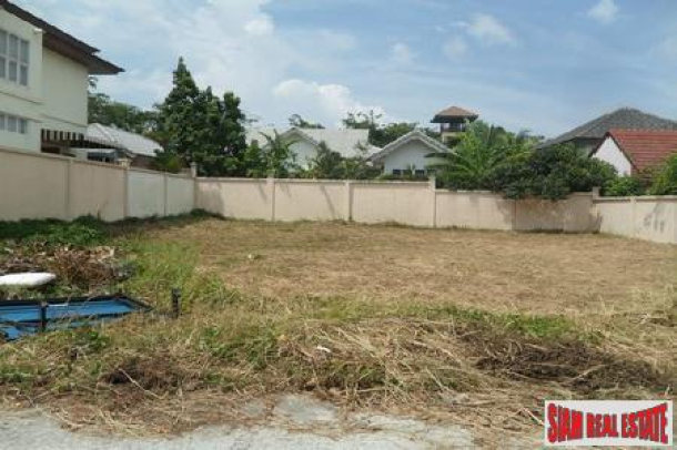 one Residential Plots Available in Chalong-9