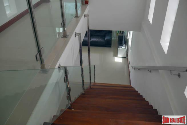 Modern Three Bedroom House for Rent with Sweeping Sea Views of  Patong Bay-4