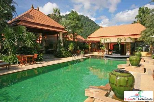 The Garden Villa | Spacious Three Bedroom Private Holiday Pool Villa in Kathu-14