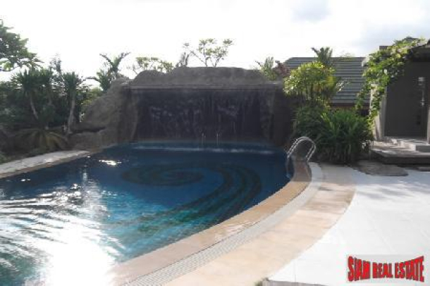 Four Bedroom House For Sale - Pattaya-14