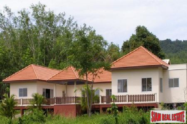 Four Bedroom Pool Villa in Chalong-10