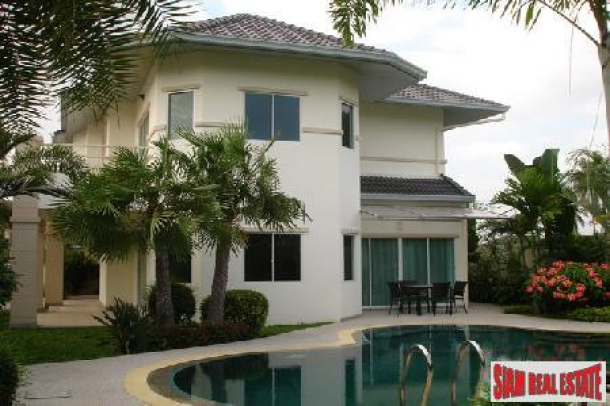 High Standard 3 Bedroom House In A Very Desirable Area - East Pattaya-1