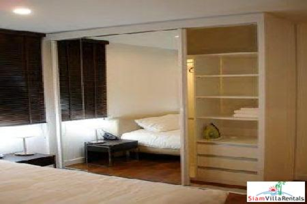Five minutes walk to Surusak BTS station and Silom Shopping centre.-7