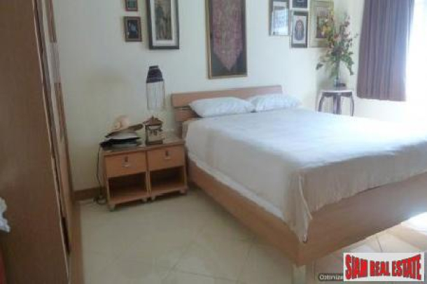 4 Bedroom House Located In The Popular Area Of East Pattaya-5
