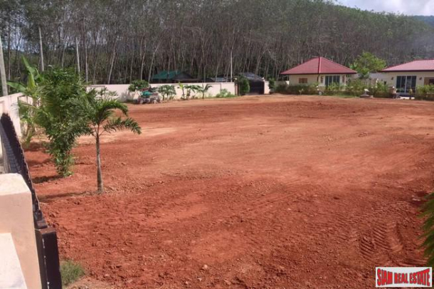 1,572 sqm Residential Land Plot Available in Thalang-1