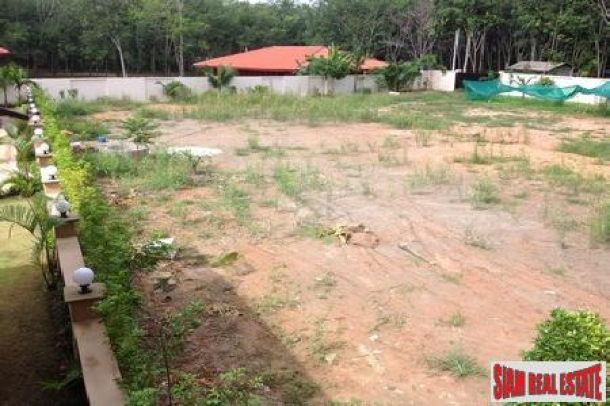 1,572 sqm Residential Land Plot Available in Thalang-2