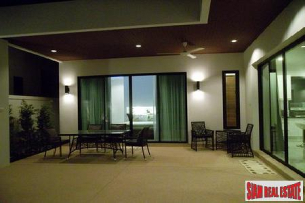 Modern Tropical Three-Bedroom Villa in Rawai-3
