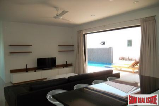 Modern Tropical Three-Bedroom Villa in Rawai-8