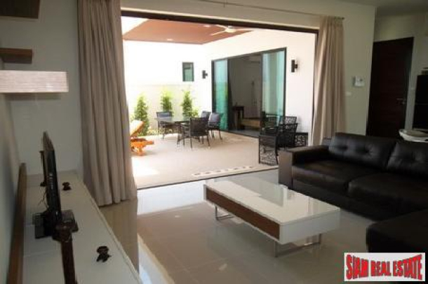 Modern Tropical Three-Bedroom Villa in Rawai-9