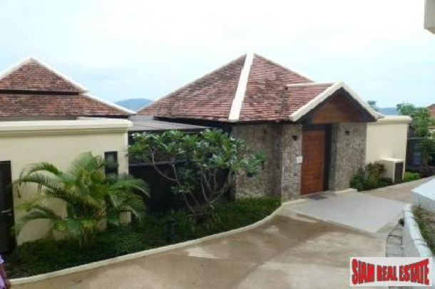 Newly Renovated Three Bedroom, Two Story Pool Villa in Patong-7