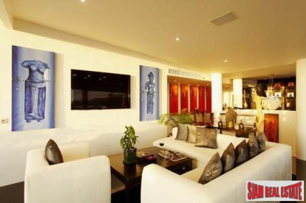 Ultra-Luxury Three-Bedroom Penthouse in Karon-12