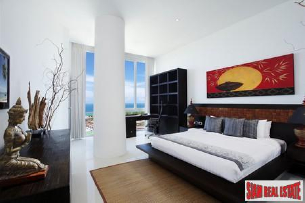 Ultra-Luxury Three-Bedroom Penthouse in Karon-17