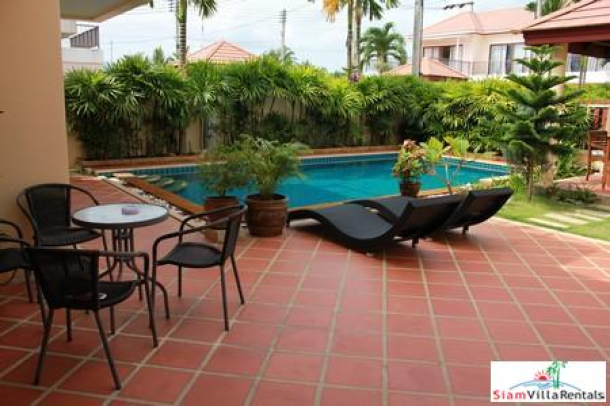 Three Bedroom Pool Villa in Quiet Residential Area near Laguna-4