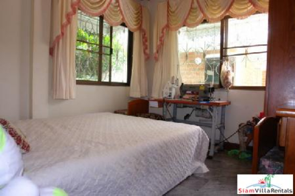 Unbelievably Cheap Fully Furnished Studio - South Pattaya-8