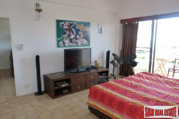 Beachfront Living Available For Long Term Rent - North Pattaya-8