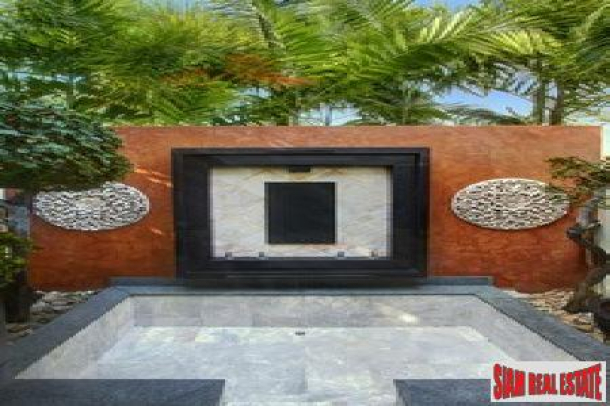 Stunning Modern-Tropical Five-Bedroom Pool Villa-14