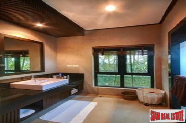 Stunning Modern-Tropical Five-Bedroom Pool Villa-15