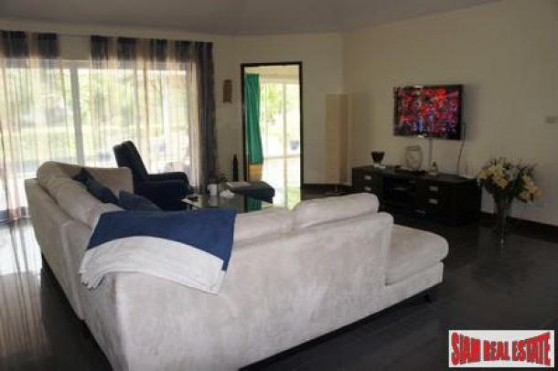 Two+ Bedroom Pool Villa in Kathu Golf Estate-15