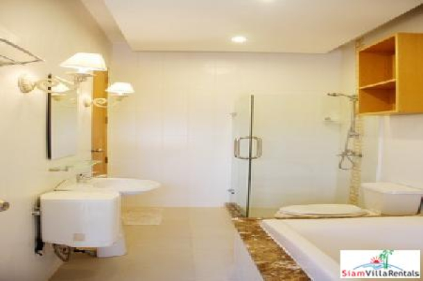 2 Bedroom 2 Bathroom House In A Beautiful Part Of Pattaya-5